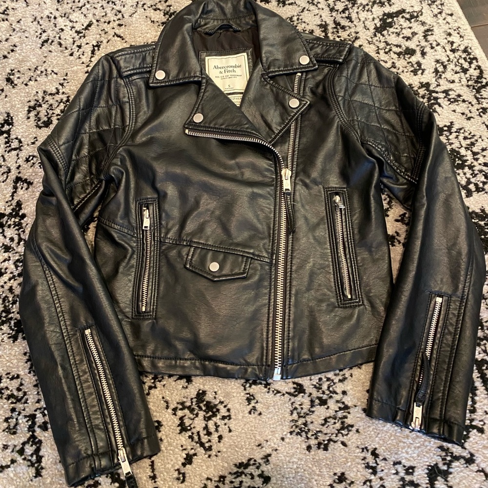Abercrombie Vegan Leather Black Motorcycle Jacket - S - Like New